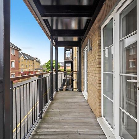 Luxnightzz - Two Bed - Close To North Station And Hospital Colchester Exterior foto